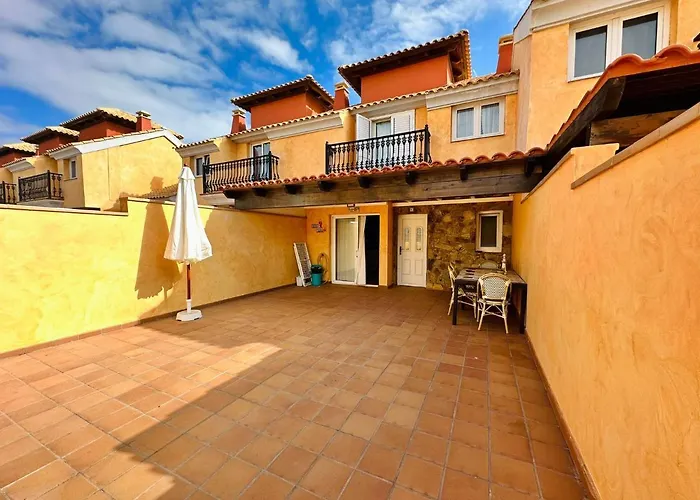 Sara Y Sebas Villa Corralejo